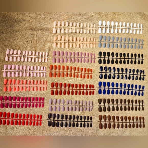 24 Piece Set Medium Long Matte Press On Nails Acrylic Glue On Coffin Ballet Fake - Picture 1 of 12